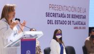 La gobernadora Lorena Cuéllar Cisneros encabezó la presentación de la Secretaría de Bienestar de Tlaxcala.