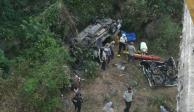 Tras el accidente automovilístico en la Puebla-Veracruz, presuntamente dos personas perdieron la vida.
