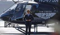 Tom Cruise llega al estreno de Top Gun: Maverick piloteando un helicóptero (VIDEO)