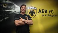Matías Almeyda fue presentado como entrenador del AEK de Grecia..