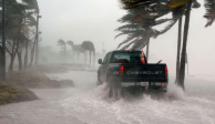 La tormenta tropical "Alex" se dirige al sur de Florida.