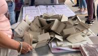 Funcionarios de casilla realizaron el conteo de las boletas al cierre de las casillas durante las eleciones en los estados de Durango, Tamaulipas, Hidalgo, Oaxaca, Quintana Roo y Aguascalientes.