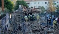 Un edificio residencial quedó destruido tras presunto ataque ucraniano con misiles a la ciudad de Belgorod.
