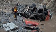 Accidente de autobús de pasajeros en Pakistán deja 19 personas muertas.