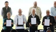 Hoy, los funcionarios en el marco de la firma del Convenio “Recuperación de Caudales en el Canal El Bosque-Colorines”, en Michoacán.