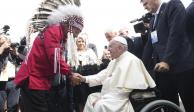 Papa Francisco realiza "viaje penitencial" a Canadá para disculparse con pueblos indígenas por abusos cometidos por la Iglesia Católica.