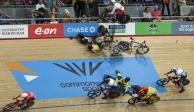 Choque entre ciclistas en&nbsp;la ronda clasificatoria varonil de la carrera scratch de 15 km, en los&nbsp;Juegos de la Commonwealth.