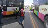 Reportan al menos 15 personas lesionadas por el choque del Mexibús en Ecatepec.