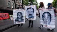 Familiares de desaparecidos se manifiestan frente a la SCJN, el 22 de junio.