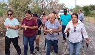 Un grupo de mujeres realizó una caminata para orar por los 10 mineros atrapados en la mina carbonífera de Sabinas, Coahuila.