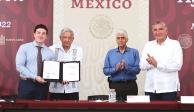 De izq. a der.: el gobernador de NL, el Presidente López Obrador, el titular de Conagua y el secretario de Gobernación, en Monterrey, ayer.
