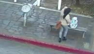 En Misiones, Argentina, una mujer halla una bolsa con 16 mil dólares en una parada de autobús