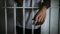 El Grupo de Trabajo de la ONU indica que una de las consecuencias de la prisión preventiva es que "pasen más de una década privados de su libertad a la espera de un juicio".