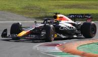 Max Verstappen, de Red Bull, en la sesión de clasificación en el GP de Italia de F1.