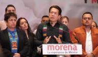 El líder Nacional de Morena, Mario Delgado, en conferencia de prensa en un hotel de la Ciudad de México, el 13 de septiembre de 2022, para dar detalles sobre Congreso Nacional del partido