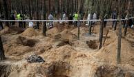 Ucrania exhuma 436 cuerpos de Izium; 30 muestran "signos de tortura".
