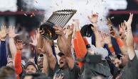 Los Astros de&nbsp;Houston celebran el título de la Serie Mundial de las Grandes Ligas.