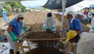 Colectivos de Búsqueda de Morelos con apoyo de peritos de la Fiscalía General del Estado continúan con las excavaciones en las fosas clandestinas del panteón Pedro Amaro de Jojutla