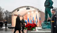 Los presidentes de Cuba y Rusia, Miguel Diaz-Canel Bermudez y Vladimir Putin, durante la ceremonia de develación de la estatua de Fidel Castro, en Moscú.<br>*Esta columna expresa el punto de vista de su autor, no necesariamente de La Razón.<br>&nbsp;<br>