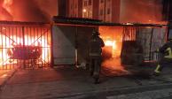 En la alcaldía Iztapalapa ocurrió un incendio la madrigada de este martes; hay una víctima mortal.