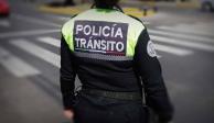 Exhiben a policías que pedían "mordida" a automovilistas en Puebla