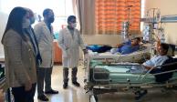 Autoridades sanitarias de Durango visitan a pacientes, en imagen de archivo.