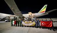 El vuelo con ayuda humanitaria partió la noche del pasado martes del AIF rumbo a Turquía.