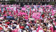 Miles de personas se congregaron en el Zócalo de la CDMX el domingo pasado para manifestarse en favor del INE.