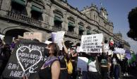 Protesta en el centro de Puebla, ayer.