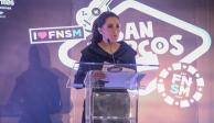 La gobernadora de Aguascalientes, Tere Jiménez, anoche, al presentar el programa.