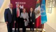La gobernadora de Tlaxcala, Lorena Cuéllar, con funcionarios e la ONU.