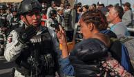 Un grupo numeroso de migrantes de diversas nacionalidades intentó cruzar la frontera entre EUA y México en Ciudad Juárez, el pasado 12 de marzo