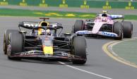 Los monoplazas de Max Verstappen y Pierre Gasly durante la clasificación del Gran Premio de Australia de F1.