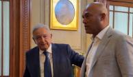 Recibe López Obrador en Palacio Nacional al expitcher de los Yankees de Nueva York, Mariano Rivera