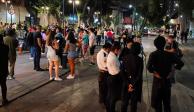 Decenas de personas salen a las calles tras sonar la alerta sísmica. Según información preliminar, el movimiento telúrico de este lunes 3 de abril tuvo epicentro en Puerto Escondido, Oaxaca.