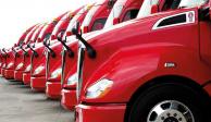 Ventas al mayoreo de vehículos pesados en México registran incremento de 39.5% en marzo.