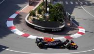 Uno de los Red Bull durante la práctica 1 del Gran Premio de Mónaco.