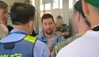 Lionel Messi fue detenido en el aeropuerto de Beijing, China.