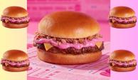 La Pink Burger tiene doble carne, papas y un aderezo rosado.