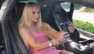 Alisha Lehmann jugadora del Aston Villa sorprendió al estilo de Barbie