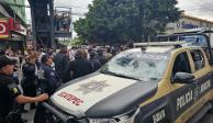 Policías atropellan a mujer y una pareja de motociclistas por ir a exceso de velocidad en la Vía Morelos, en Ecatepec.