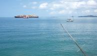 Barcos cargueros navegan por el Océano Pacífico tras su paso por el Canal de Panamá, el jueves 3 de agosto.