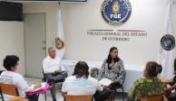 Fiscal regional de Acapulco se reúne con colectivo de buscadores para informar avances en investigación.