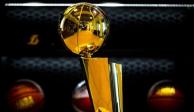 El trofeo de campeón de la NBA