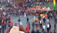 VIDEO. Cientos de heridos deja pelea campal entre simpatizantes de Luis Arce y Evo Morales, en congreso campesino de Bolivia.