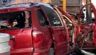 Accidente provoca que cadáver salga disparado de camioneta habilitada como carroza, en Veracruz