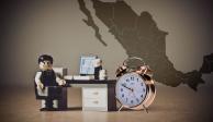 Carlos Slim propone que mexicanos trabajen 36 horas a la semana con 4 días de descanso.