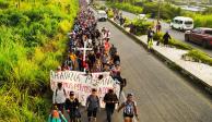 Miles de personas de distintas nacionalidades salieron en caravana desde Chiapas, ayer.