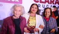 Elena Poniatowska, Clara Brugada e Ifigenia Martínez, durante la conferencia de prensa realizada ayer.