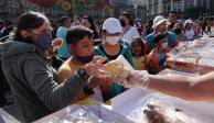 ¿A qué hora reparten la Rosca de Día de Reyes y las lechitas de sabores gratuitas en el Zócalo de CDMX este sábado 6 de enero?
